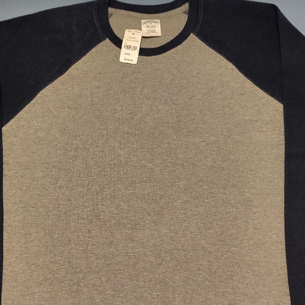 Men's Navy Blueand Gray Sweater Brooks Brothers New With Tag XL. - Picture 5 of 6